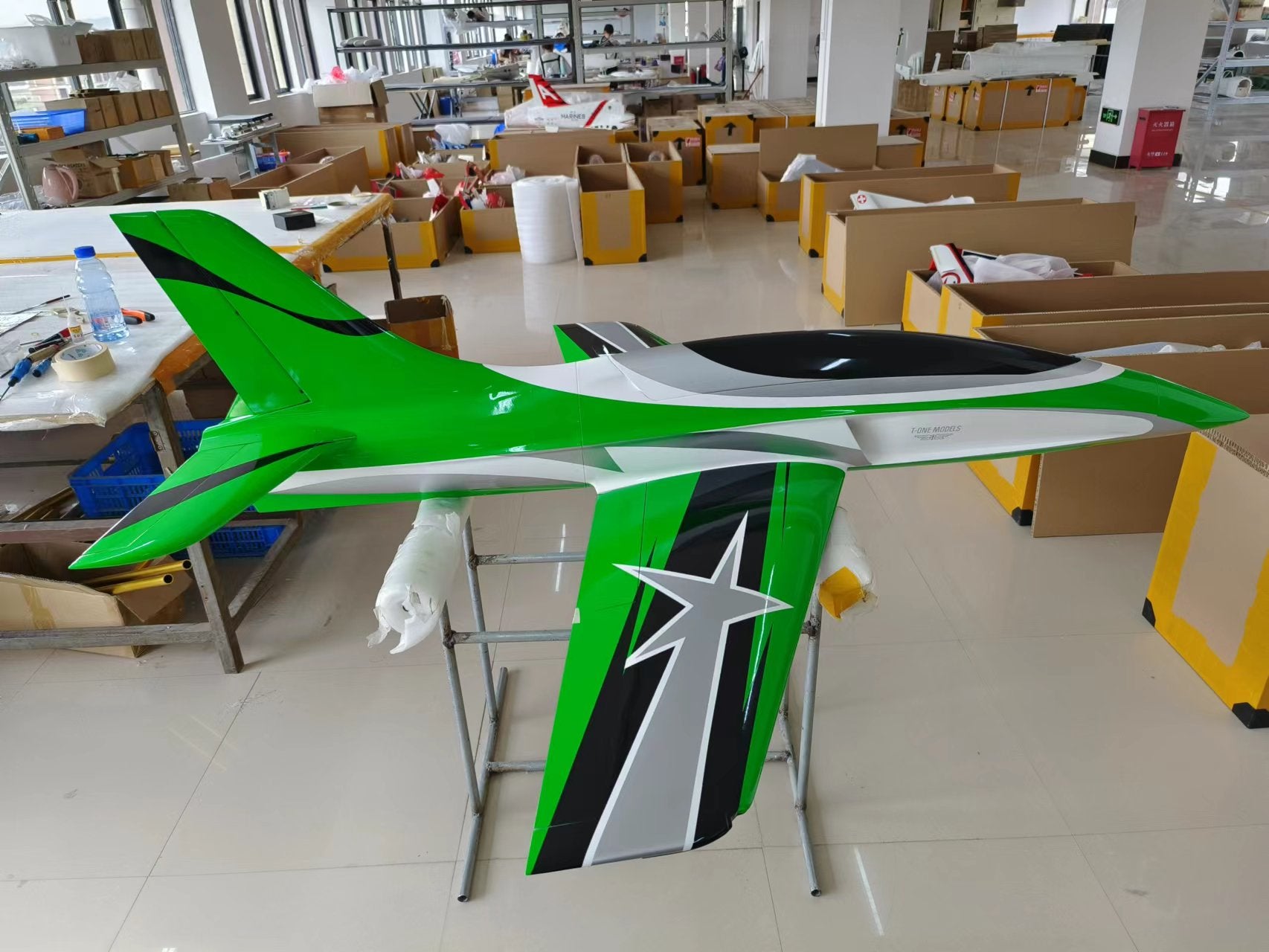 1.9M Razor Sport Jet With E Gear | Pacific RC Jets